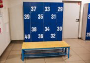 Szatnia męska w parku Jump Hall